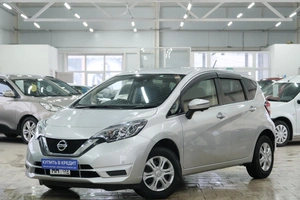 Хетчбэк Nissan Note 2018 года, 1299000 рублей, Омск