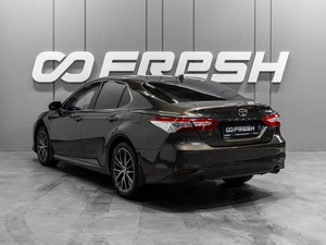 Седан Toyota Camry 2021 года, 3979000 рублей, Тюмень