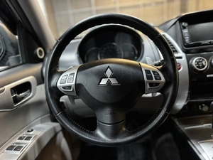 Внедорожник Mitsubishi Pajero Sport 2013 года, 1747000 рублей, Красноярск