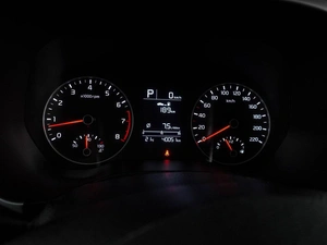 Седан Kia Rio 2021 года, 1799000 рублей, Воронеж