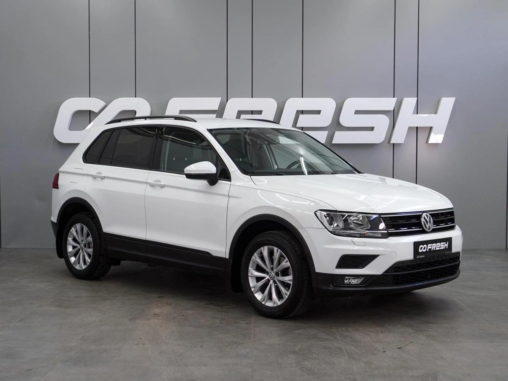 Внедорожник Volkswagen Tiguan 2018 года, 2199000 рублей, Воронеж