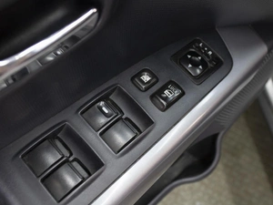 Внедорожник Mitsubishi Outlander 2007 года, 990000 рублей, Омск