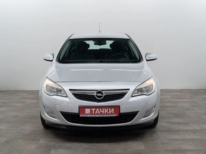 Хетчбэк Opel Astra 2012 года, 825000 рублей, Красноярск