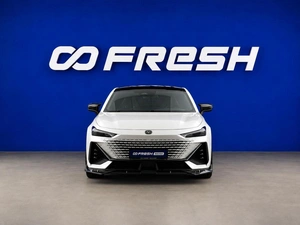 Лифтбек Changan UNI-V 2023 года, 2277077 рублей, Москва