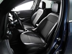 Хетчбэк Opel Astra 2011 года, 774000 рублей, Воронеж