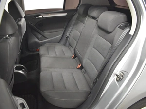 Хетчбэк Volkswagen Golf 2011 года, 730100 рублей, Казань