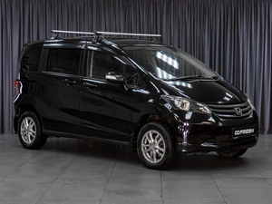 Минивэн Honda Freed 2008 года, 949000 рублей, Тюмень