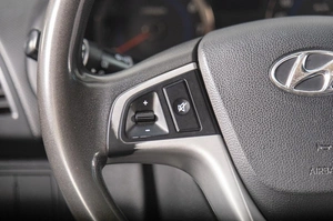 Хетчбэк Hyundai Solaris 2011 года, 689000 рублей, Томск