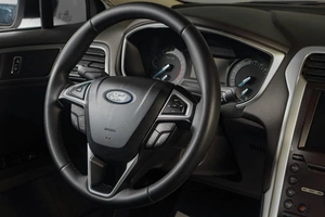 Седан Ford Mondeo 2015 года, 1569000 рублей, Тюмень