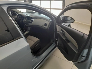 Седан Chevrolet Cruze 2011 года, 755000 рублей, Смоленск