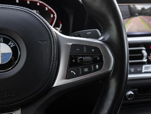 Седан BMW 3 серия 2021 года, 5000000 рублей, Большой Сочи