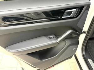 Внедорожник Porsche Cayenne Coupe 2022 года, 11995000 рублей, Красноярск