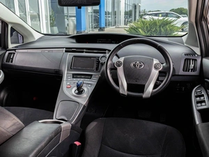 Лифтбек Toyota Prius 2012 года, 1210000 рублей, Краснодар