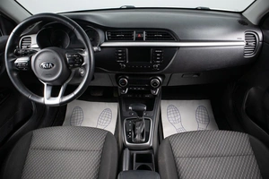 Хетчбэк Kia Rio X-Line 2019 года, 1599000 рублей, Оренбург