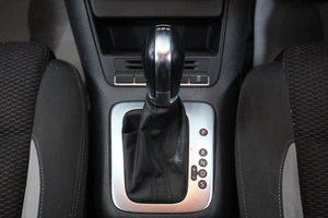 Внедорожник Volkswagen Tiguan 2013 года, 899000 рублей, Омск