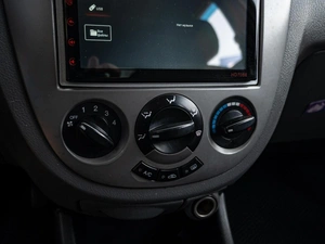Хетчбэк Chevrolet Lacetti 2011 года, 630000 рублей, Краснодар