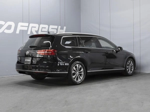 Универсал Volkswagen Passat 2015 года, 1490000 рублей, Омск