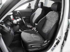 Седан Kia Rio 2014 года, 1174000 рублей, Воронеж