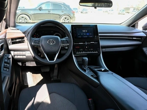 Седан Toyota Avalon 2022 года, 3100000 рублей, Волгоград