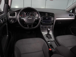 Хетчбэк Volkswagen Golf 2013 года, 1009000 рублей, Воронеж