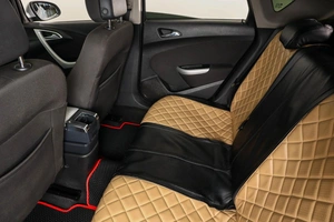 Хетчбэк Opel Astra 2012 года, 629000 рублей, Пермь