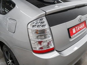 Лифтбек Toyota Prius 2008 года, 720000 рублей, Красноярск