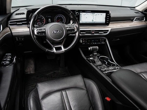 Седан Kia K5 2020 года, 2400000 рублей, Краснодар