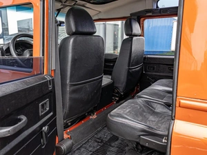 Внедорожник Land Rover Defender 2009 года, 2100000 рублей, Краснодар