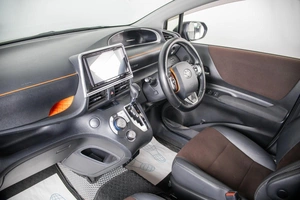 Минивэн Toyota Sienta 2020 года, 1839000 рублей, Пермь