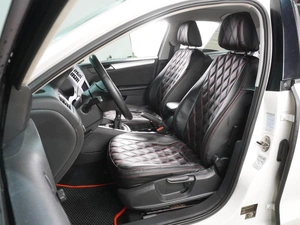 Седан Volkswagen Jetta 2013 года, 1039000 рублей, Воронеж