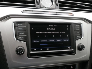 Седан Volkswagen Passat 2017 года, 1599800 рублей, Волгоград