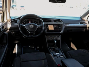 Внедорожник Volkswagen Tiguan 2018 года, 2669000 рублей, Волгоград