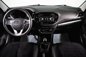 Седан ВАЗ (LADA) Vesta 2018 года, 959000 рублей, Сургут