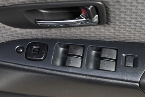 Седан Mazda Axela 2004 года, 629000 рублей, Новосибирск