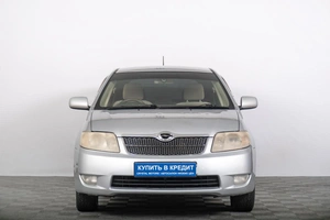 Седан Toyota Corolla Fielder 2005 года, 679000 рублей, Томск