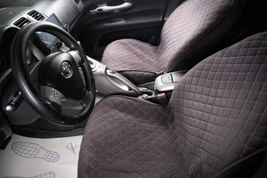 Хетчбэк Toyota Auris 2007 года, 689000 рублей, Оренбург