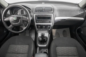 Универсал Skoda Octavia 2011 года, 649000 рублей, Барнаул