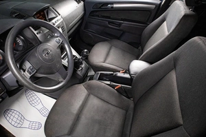 Минивэн Opel Zafira 2008 года, 399000 рублей, Сургут
