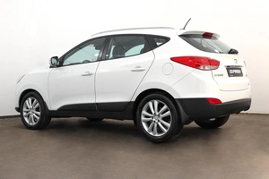 Внедорожник Hyundai ix35 2011 года, 1350000 рублей, Орёл
