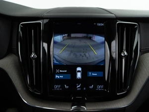 Внедорожник Volvo XC60 2018 года, 3649050 рублей, Москва