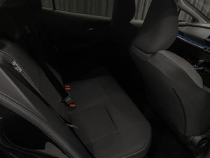 Лифтбек Toyota Prius 2023 года, 3500000 рублей, Красноярск