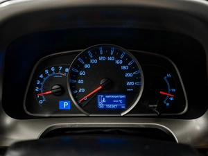 Внедорожник Toyota RAV4 2013 года, 1850000 рублей, Красноярск