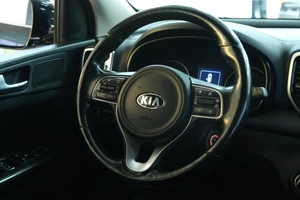 Внедорожник Kia Sportage 2016 года, 1989000 рублей, Омск