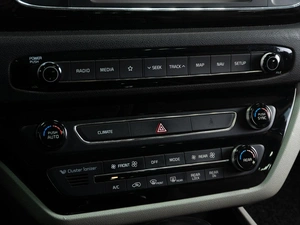 Минивэн Kia Carnival 2019 года, 3579000 рублей, Тюмень