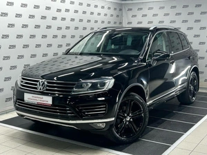 Внедорожник Volkswagen Touareg 2016 года, 3149000 рублей, Красноярск