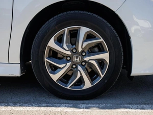 Минивэн Honda Stepwgn 2016 года, 1750000 рублей, Большой Сочи