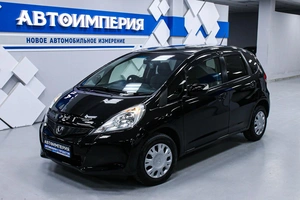 Хетчбэк Honda Fit 2013 года, 878000 рублей, Солонцы
