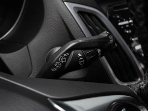 Хетчбэк Ford Focus 2013 года, 935000 рублей, Краснодар