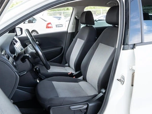 Седан Volkswagen Polo 2015 года, 720000 рублей, Волгоград