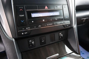 Седан Toyota Camry 2016 года, 1899000 рублей, Красноярск